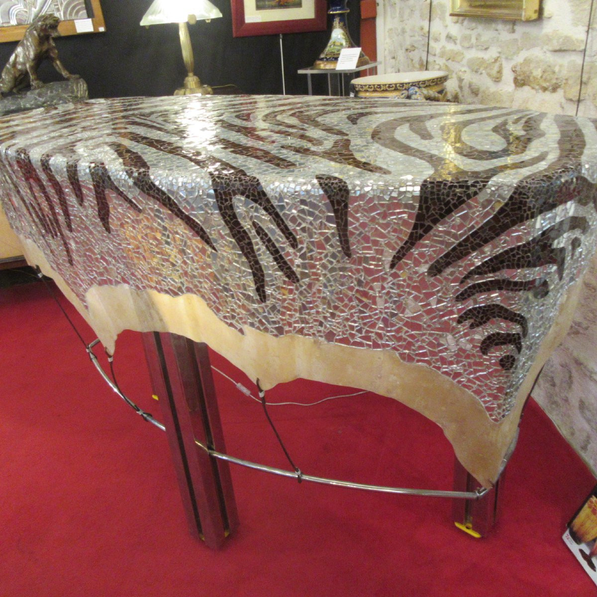 BAR ou Table haute.  Dessus en fibre de verre recouvert d'une céramique en verre miroir-photo-4