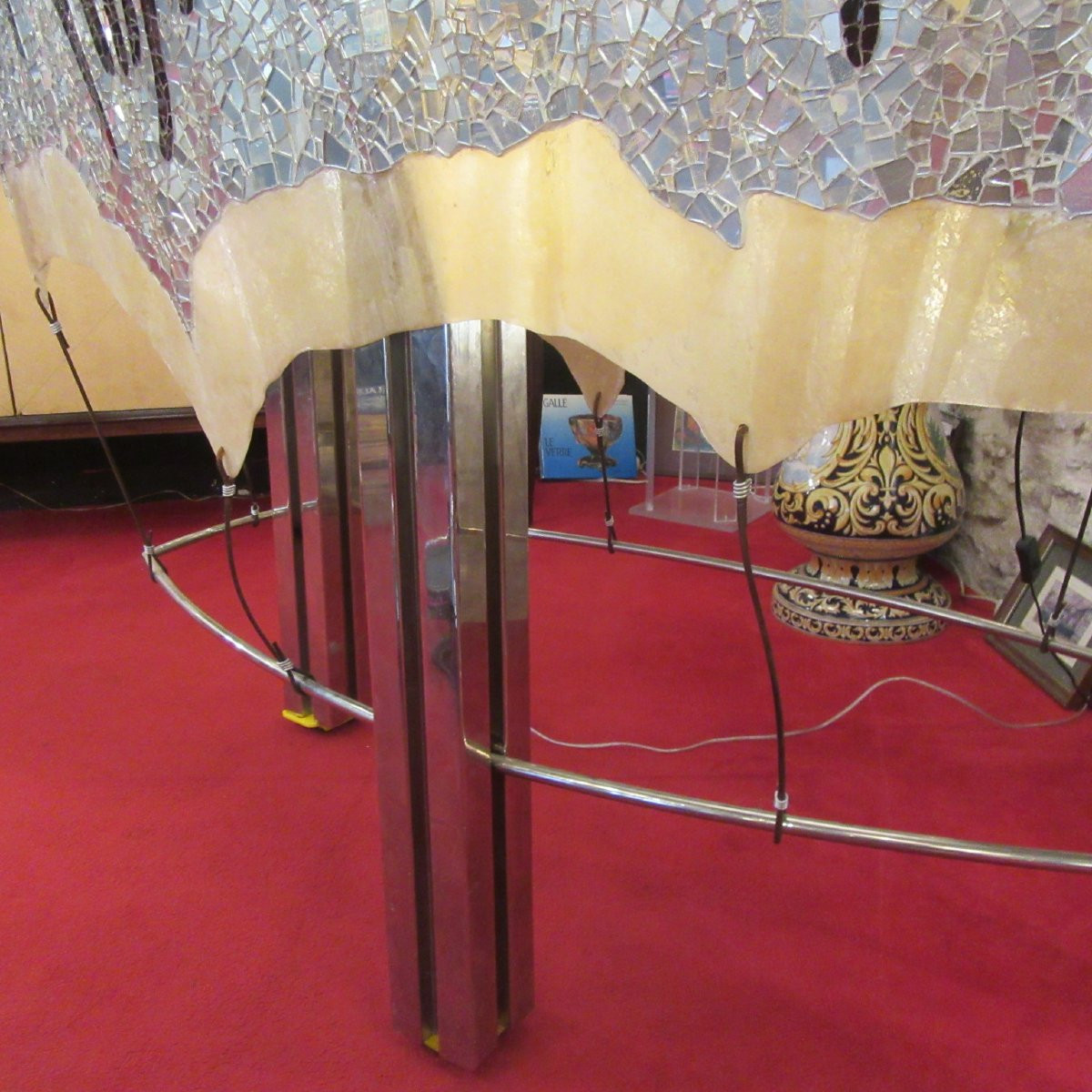 BAR ou Table haute.  Dessus en fibre de verre recouvert d'une céramique en verre miroir-photo-5