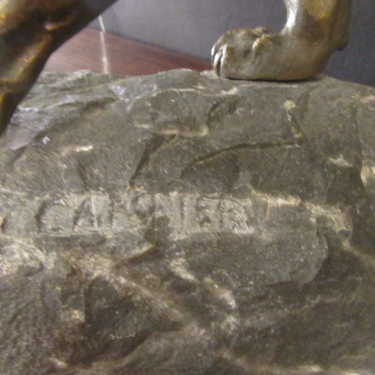 Cartier Thomas - Bronze Roaring Lioness-photo-4