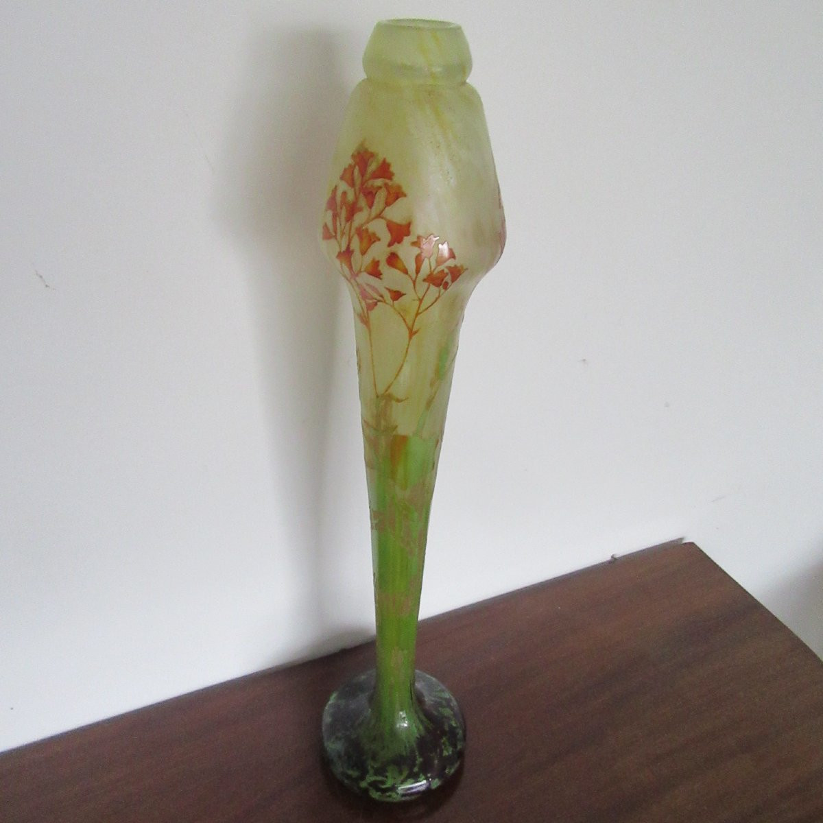Daum Vase With A Tapered Shape And An Acid-etched Decoration Of Orange Flowers, 59cm.-photo-3