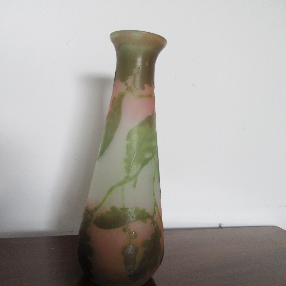 Gallé: Baluster-shaped Vase Decorated With Oak Leaves And Acorns-photo-1