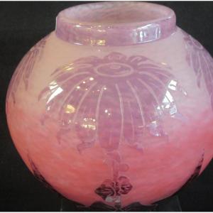 SCHNEIDER - LE VERRE FRANCAIS Vase forme boule à décor de Dalhia