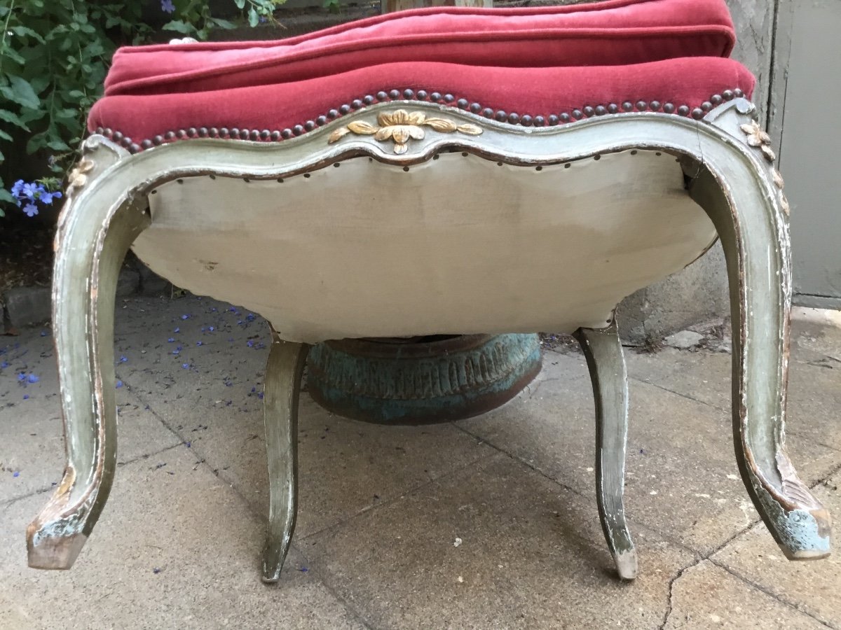 Paire De Bergères Style Louis XV - Bois Mouluré Et Sculpté - Tissu Bleu Damas