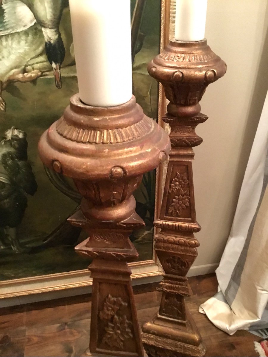 Very Beautiful Pair Of Torcheres In Carved And Gilded Wood-photo-3