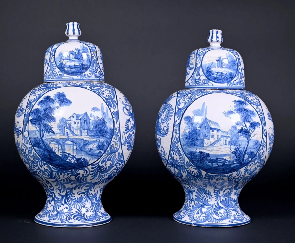 émile Tessier A Malicorne.pair Of Earthenware Pots With White/blue Decoration-photo-3