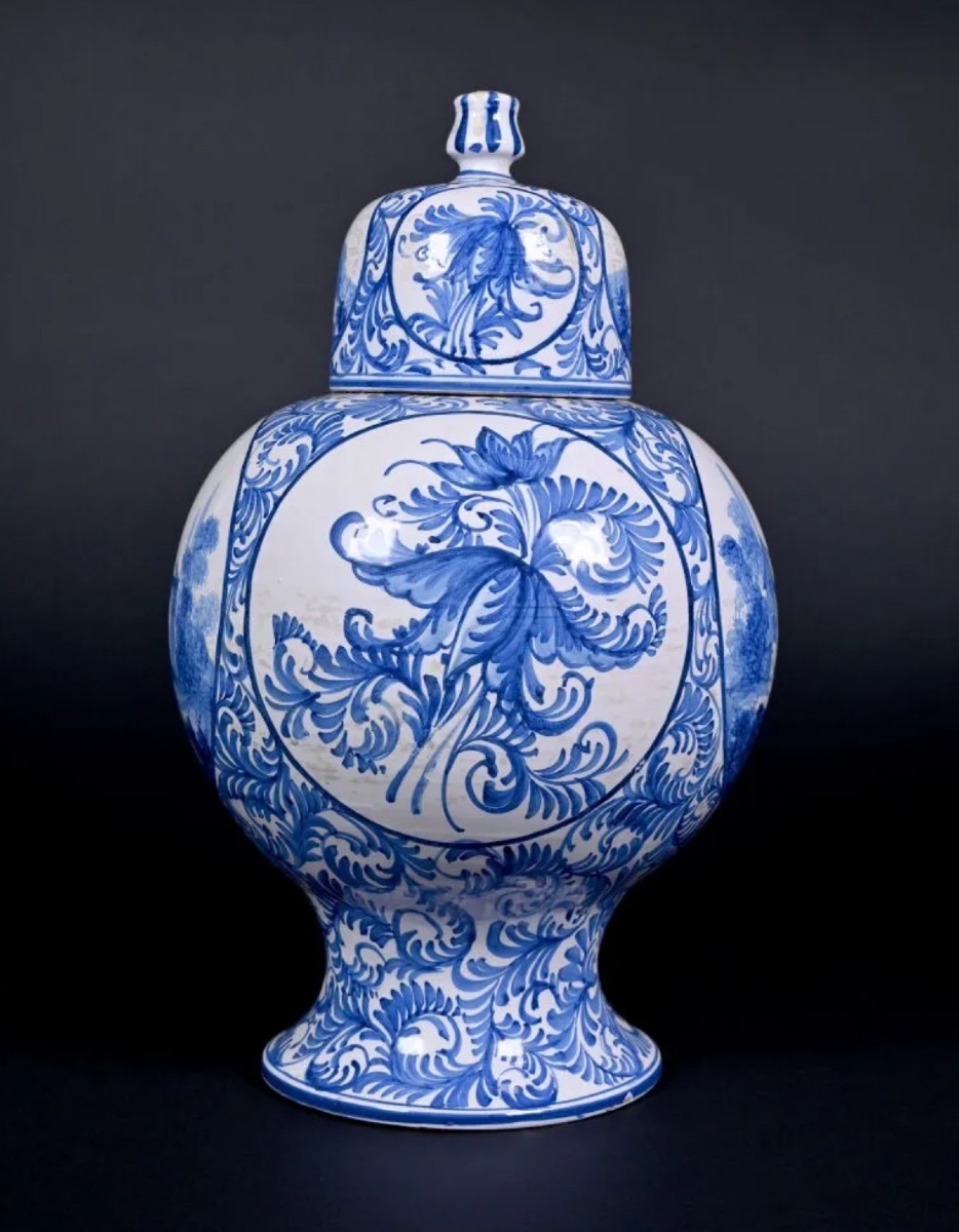 émile Tessier A Malicorne.pair Of Earthenware Pots With White/blue Decoration-photo-4