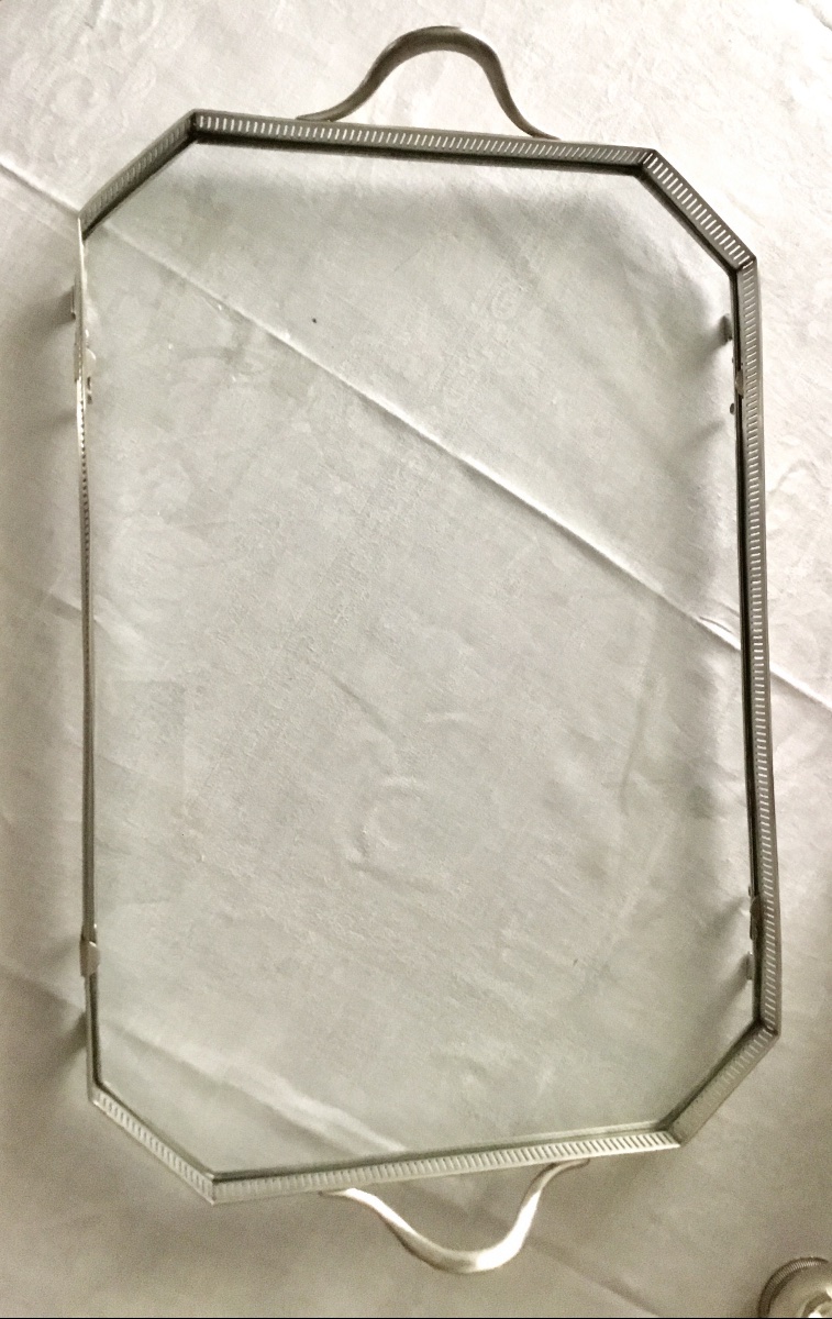Large Tray With A Rim, Made Of Silver-plated Metal And Featuring A Glass Bottom-photo-1