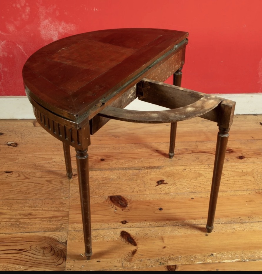 Table à jeux de forme demi-lune à plateau dépliant-photo-4