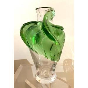 Lalique . Vase Tanega En Cristal Créé Par Marie-claude Lalique En 1985