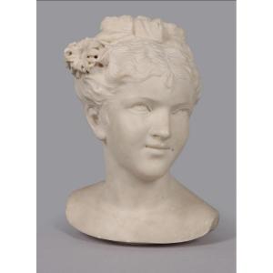 Buste de jeune fille en marbre .fin XIX eme