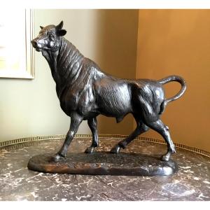 , taureau en bronze à patine noire signé sur la terrasse À L BARYE