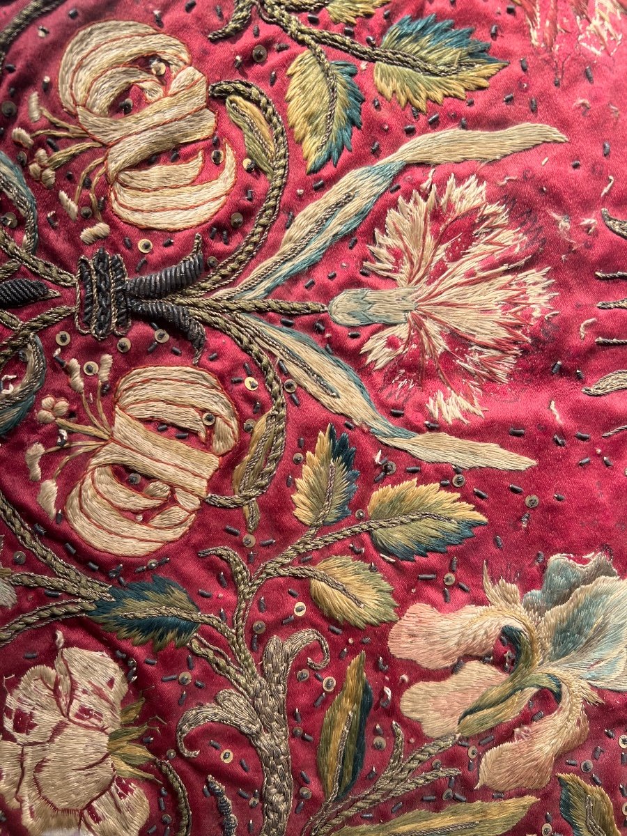 Chalice Veil Embroidered With Silver Threads And Silk, Antwerp, Early 17th Century.-photo-2