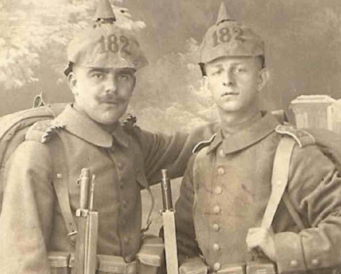 Saxon Infantry Troop Pickelhaube Model 1885, From Königl.sächs.16.inf.-regt.nr.182.-photo-3