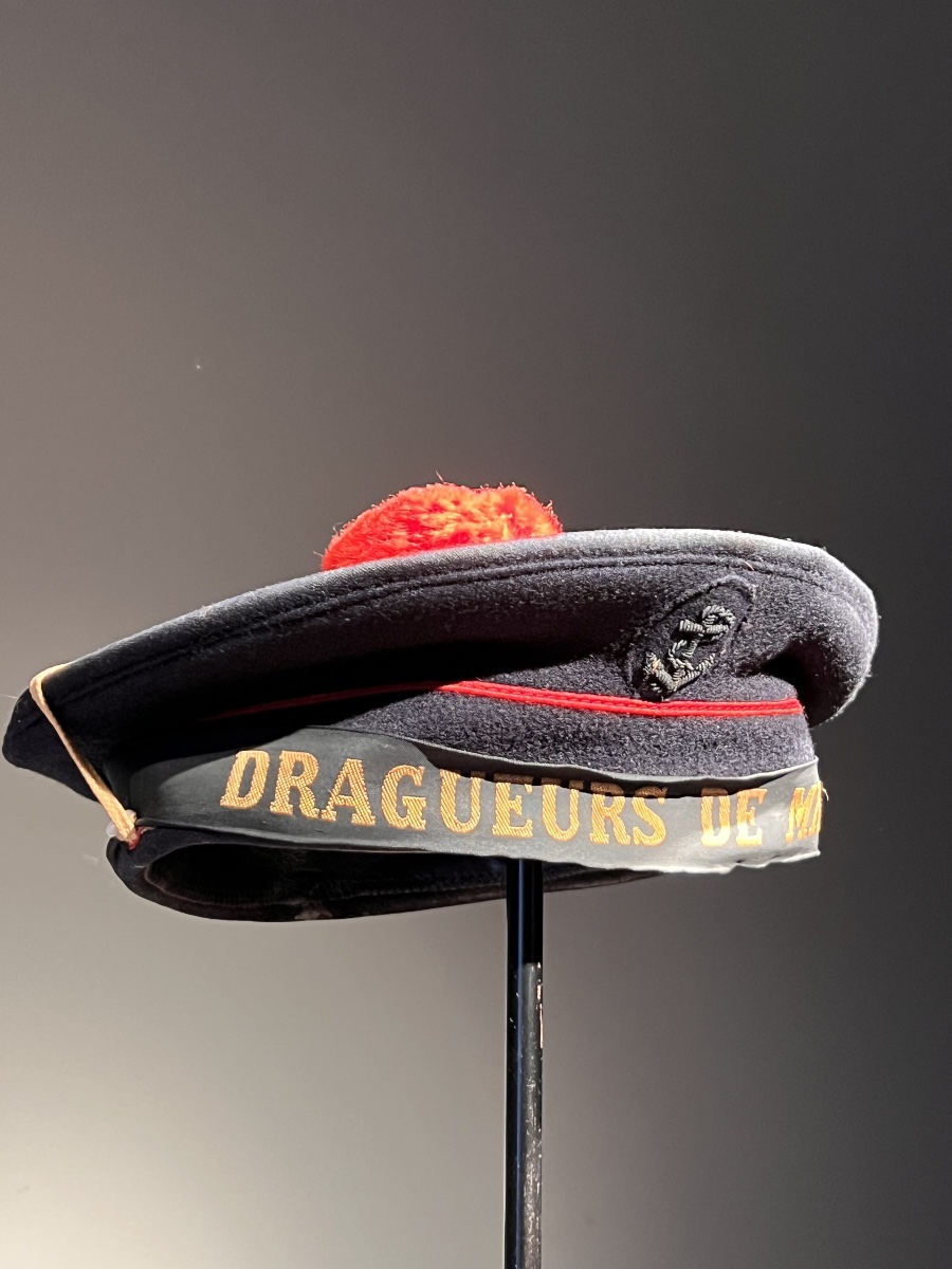 Bachi de  marin français en drap bleu, des dragueurs de mines, daté 1933-photo-2