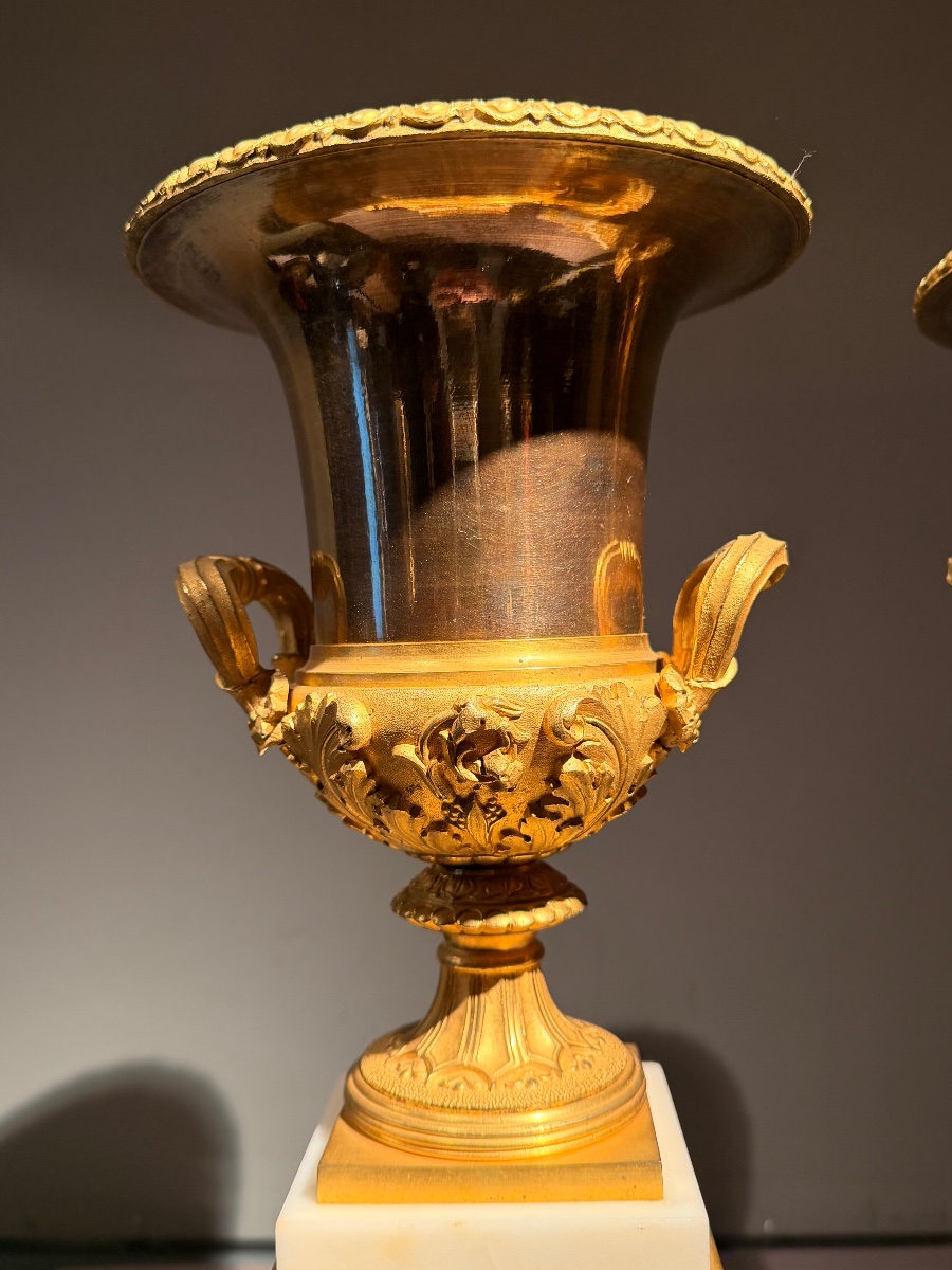 Pair Of Vases In Gilded Bronze And Carrara Statuary Marble, Restoration Period, Ca. 1820.-photo-4