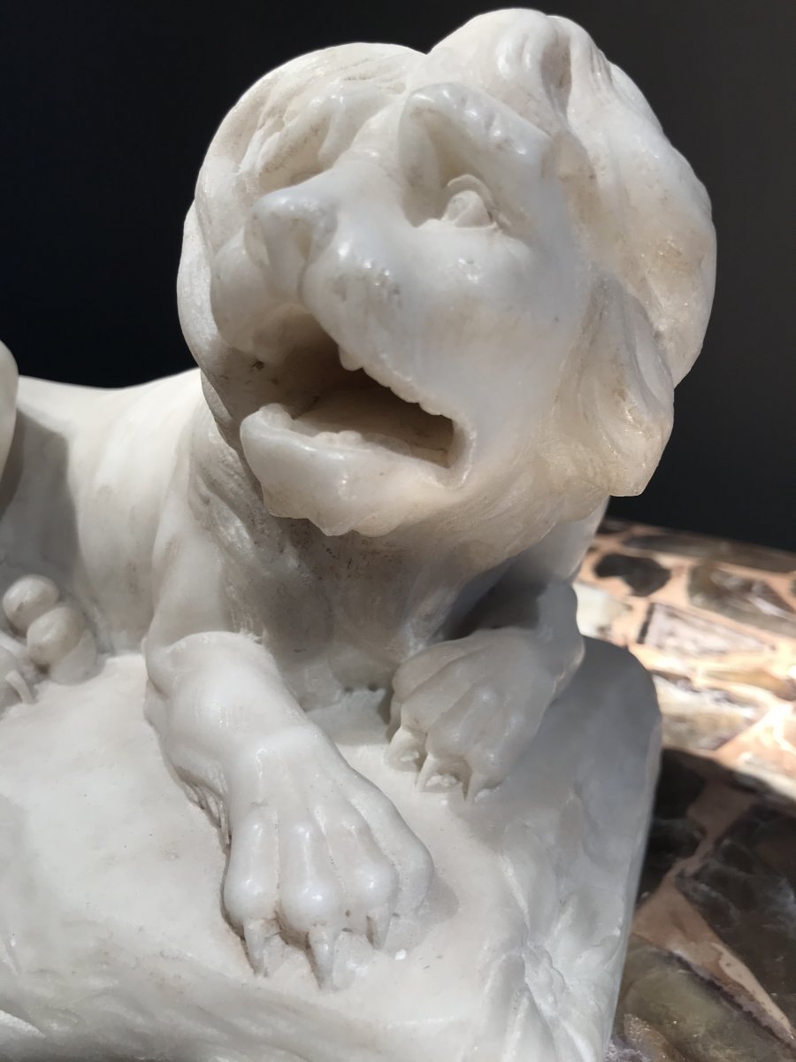 Sculpture D’un Lion En Marbre Blanc De Carrare, Italie, 18ième.-photo-2