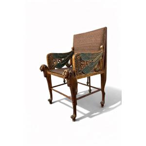 Fauteuil egyptomania en bois doré et lacqué, Angleterre, 19e.