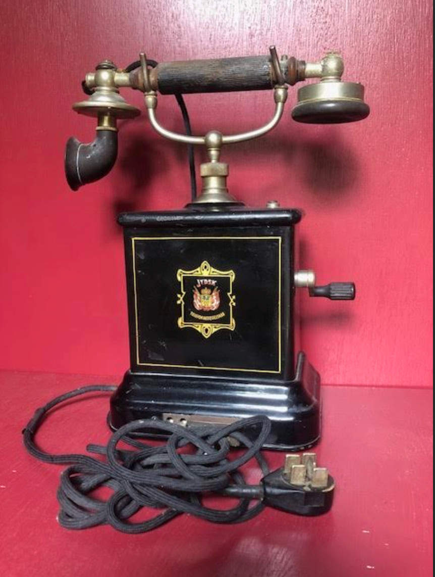 TELEPHONE  Poste a appels magnetiques