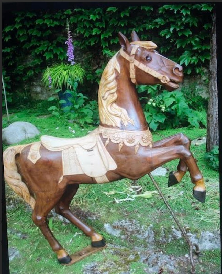 Cheval de  Manege   BAYOL  curiosite