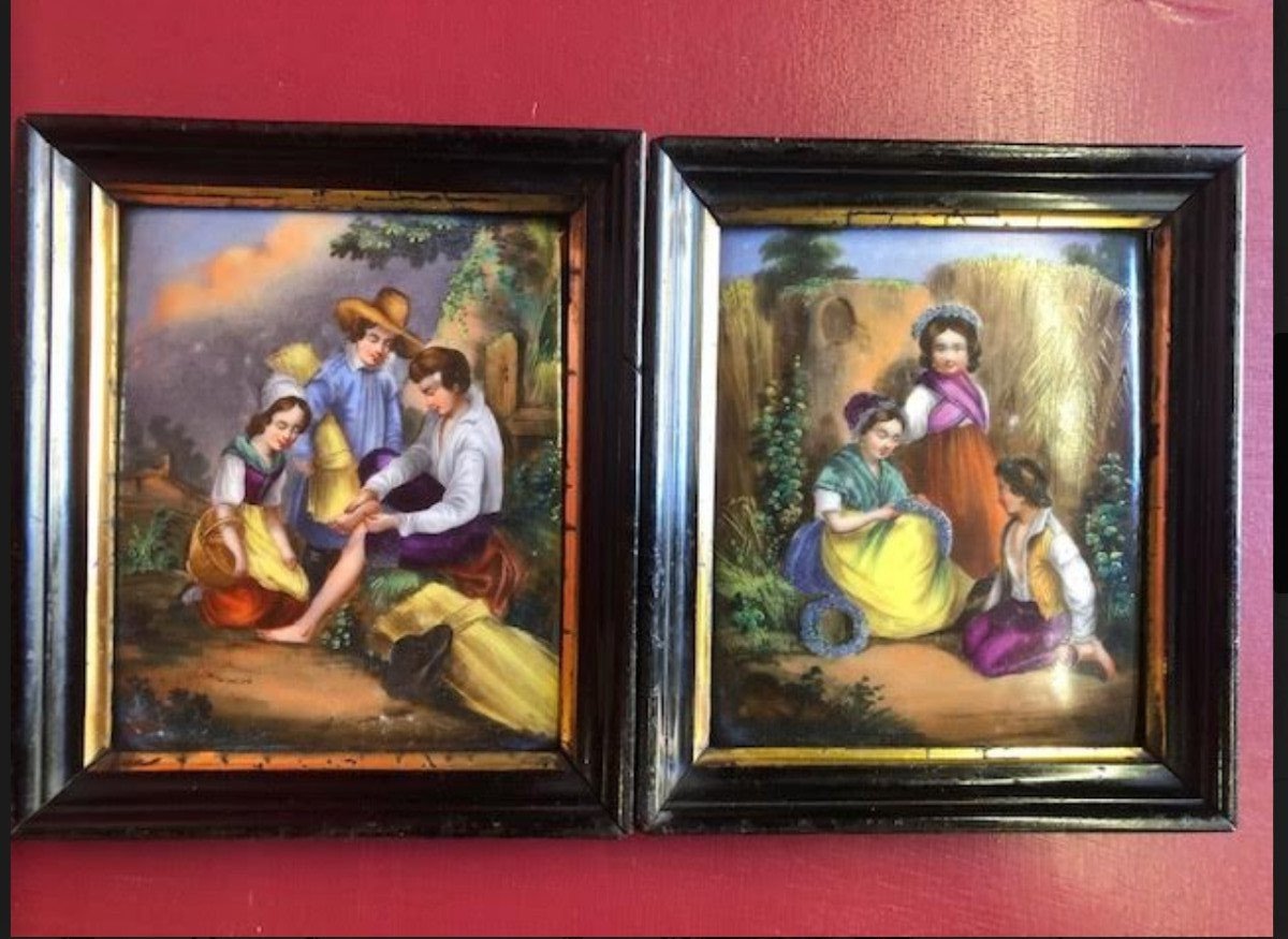 Pair Of Plates On Porcelain Romantic Subjects