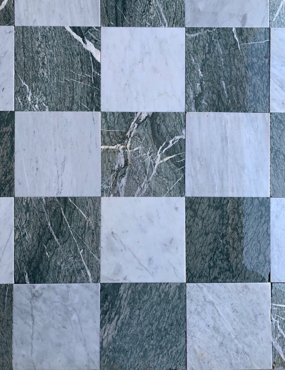 Checkered Campan Vert And Carrara Marble Floor