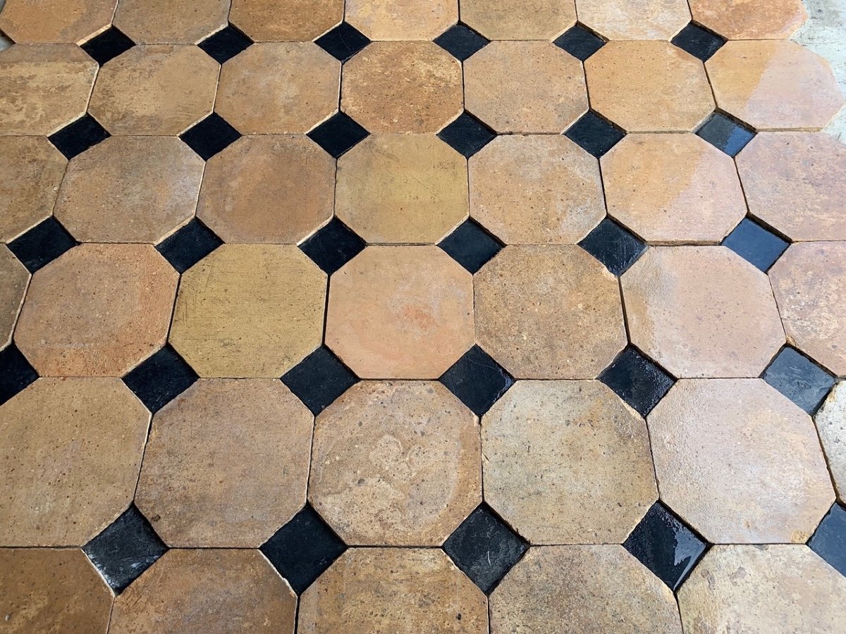 Carreaux en Terre Cuite à cabochons XIXe-photo-2