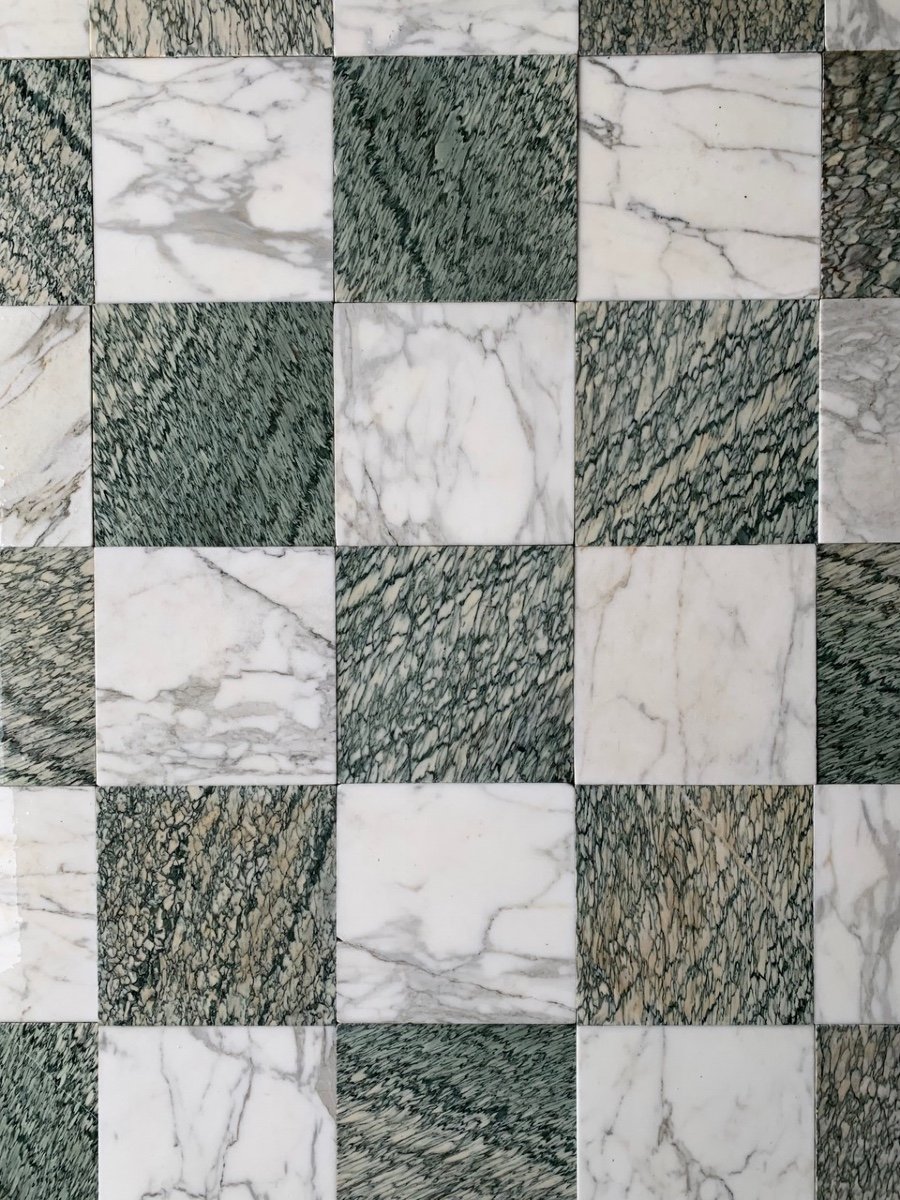 Checkered Campan And Calacatta Marble Floor-photo-4