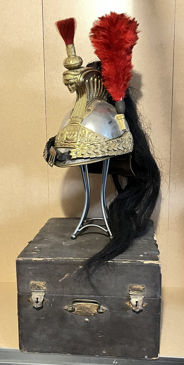 CASQUE D'OFFICIER DE LA GARDE RÉPUBLICAINE À CHEVAL-photo-2