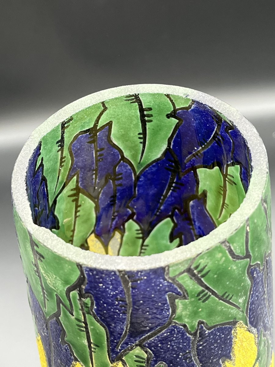 Leune Frosted Enameled Glass Vase, Circa 1930-photo-3