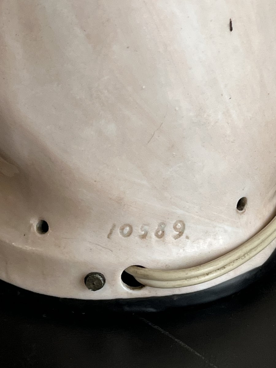 Veilleuse Art Déco en porcelaine polychrome – Femme stylisée – Années 1930 – Numérotée 10589-photo-4