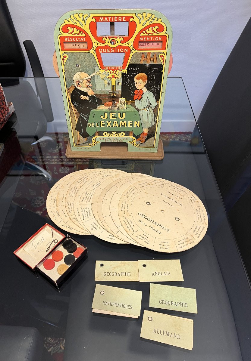 “Jeu de l’Examen” – Jeu mécanique ancien vers 1900 – Complet + disques + boîte-photo-2