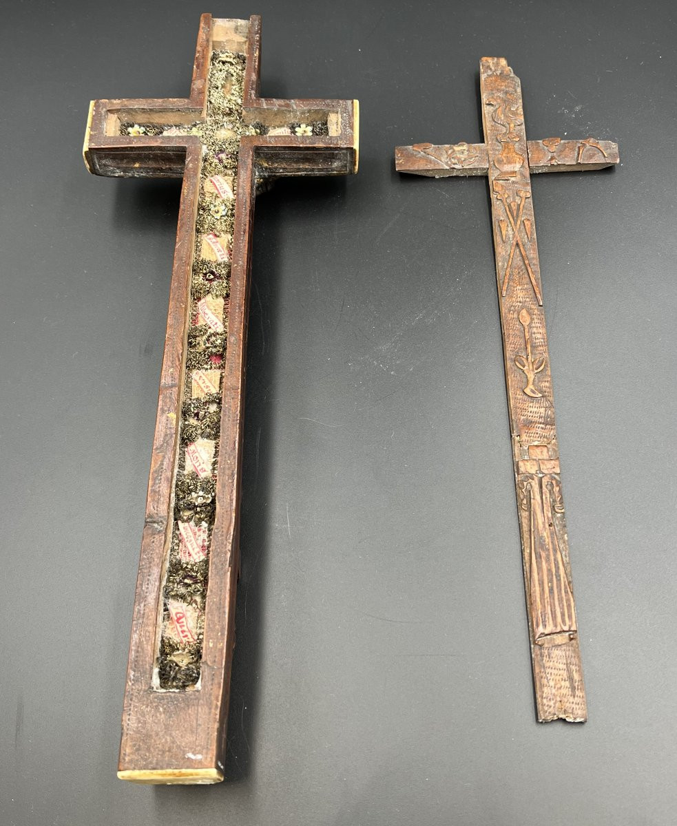Croix pectorale reliquaire en bois sculpté – XVIIIe siècle-photo-6