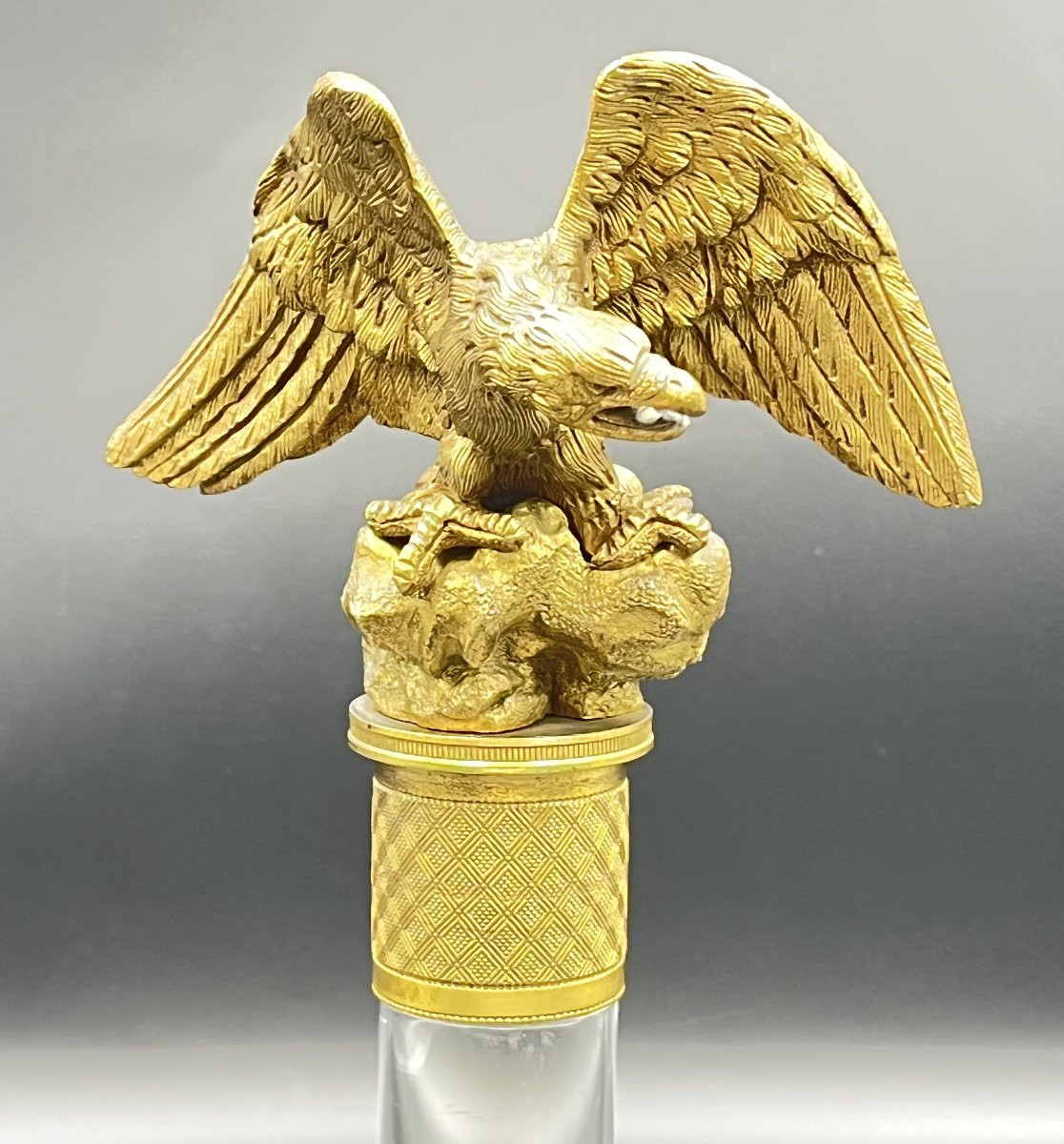 Empire Cut Crystal And Gilt Bronze Watch Case With Imperial Eagle-photo-2