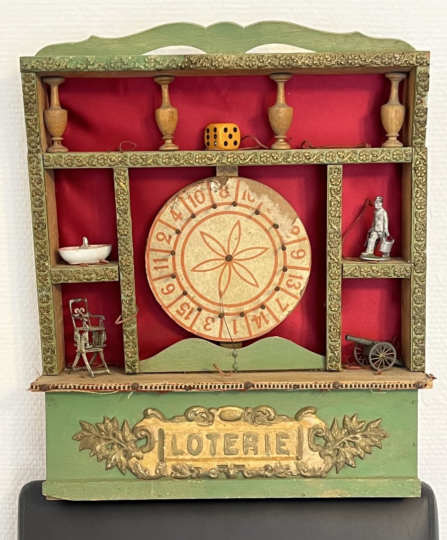 Loterie Parisienne – Jeu forain en bois – vers 1900