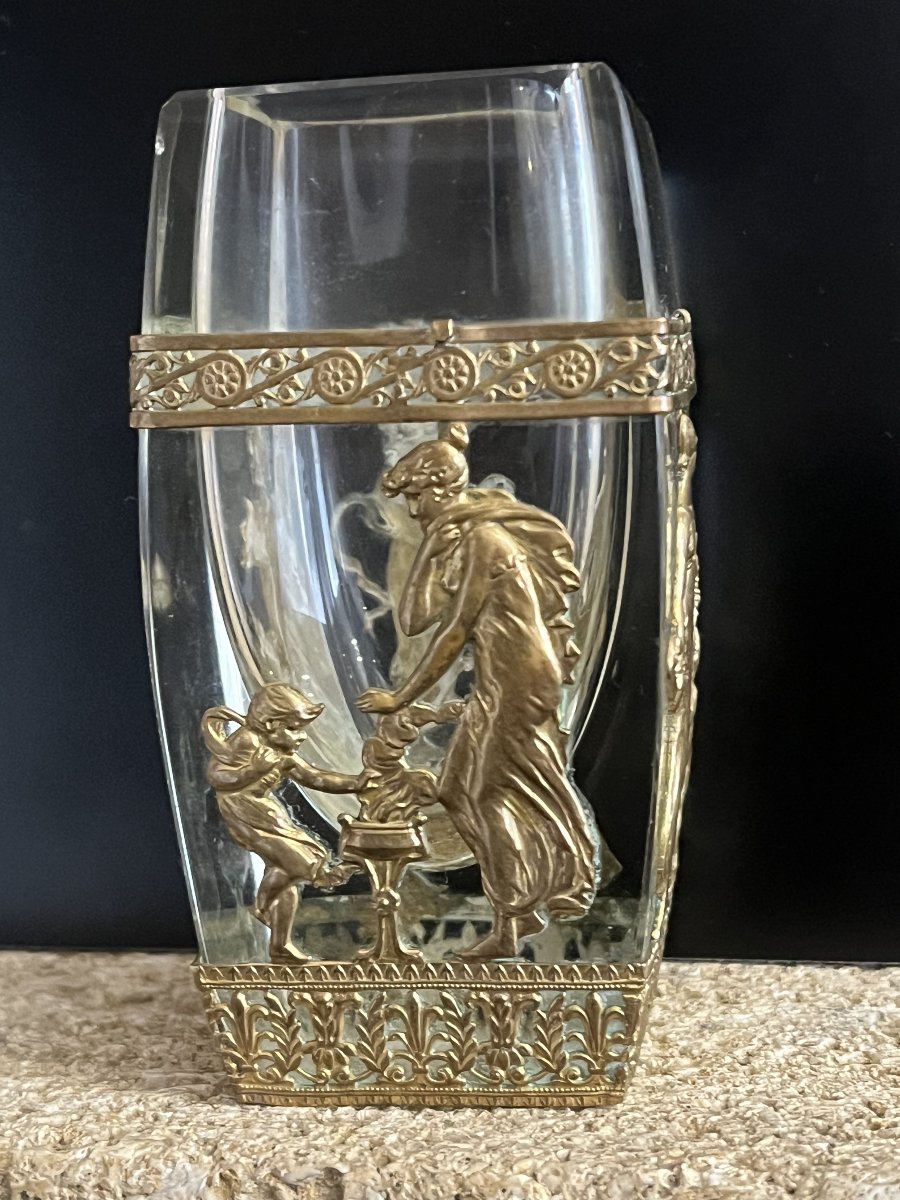 Small Crystal And Gilded Bronze Vase With Figurative Decoration – 19th Century-photo-2