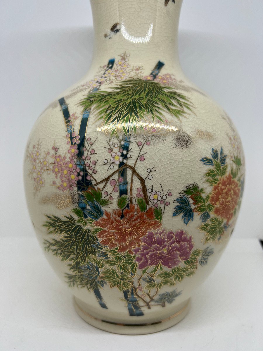 Kutani Porcelain Vase-photo-2