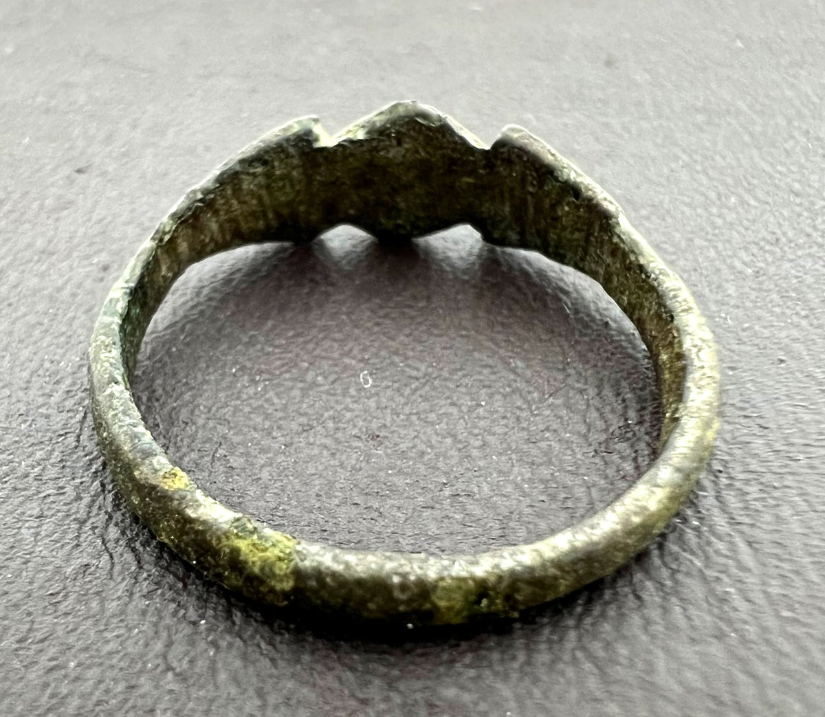 Bague Medieval en bronze XV sec-photo-1