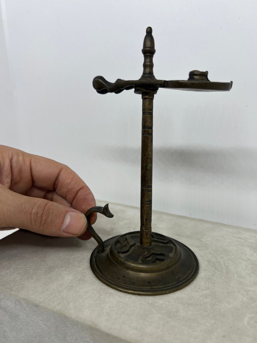 Bougeoir en bronze du XVII sec.-photo-2