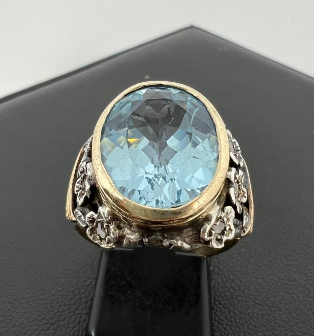 9-karat Gold Ring With Aquamarine-photo-1