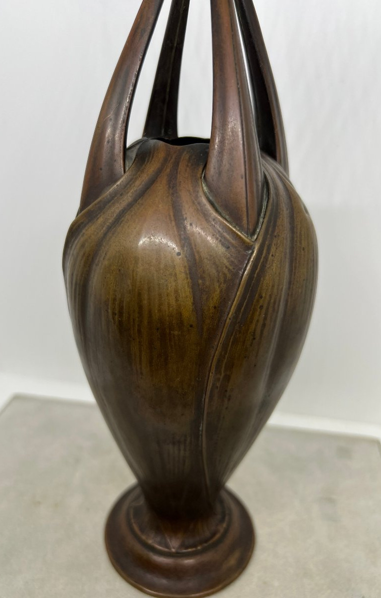 Eugene Capon, 1910 Vase-photo-2