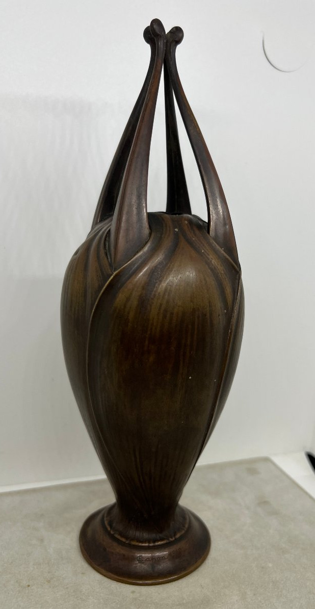 Eugene Capon, 1910 Vase-photo-5