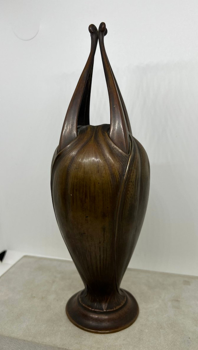Eugene Capon, 1910 Vase