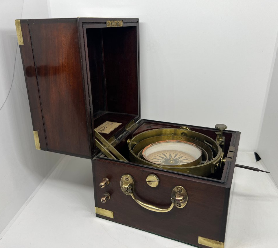 19th-century Compass-photo-2