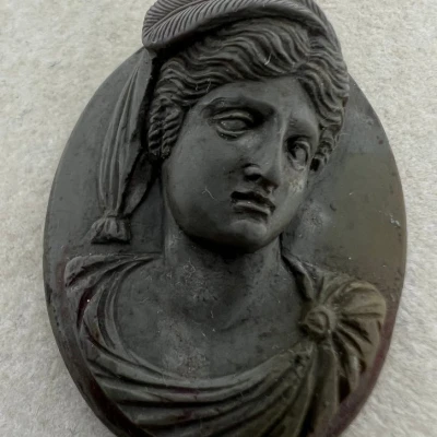 Premiere-Image-1813487