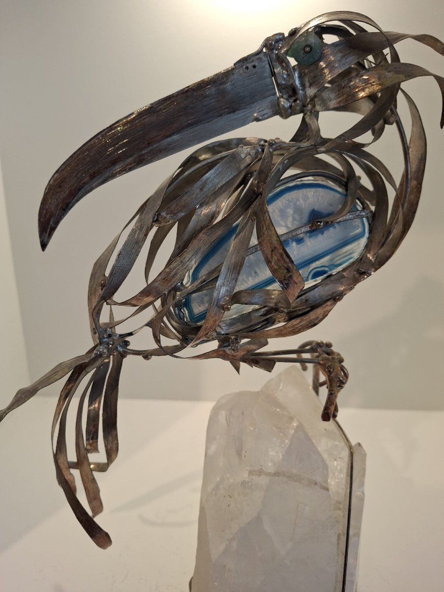 Oiseau italien du milieu du siècle en argent et pierre.-photo-4