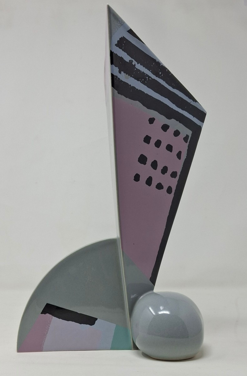 Memphis-style Porcelain Vase By Heide Warlamis, Circa 1980s