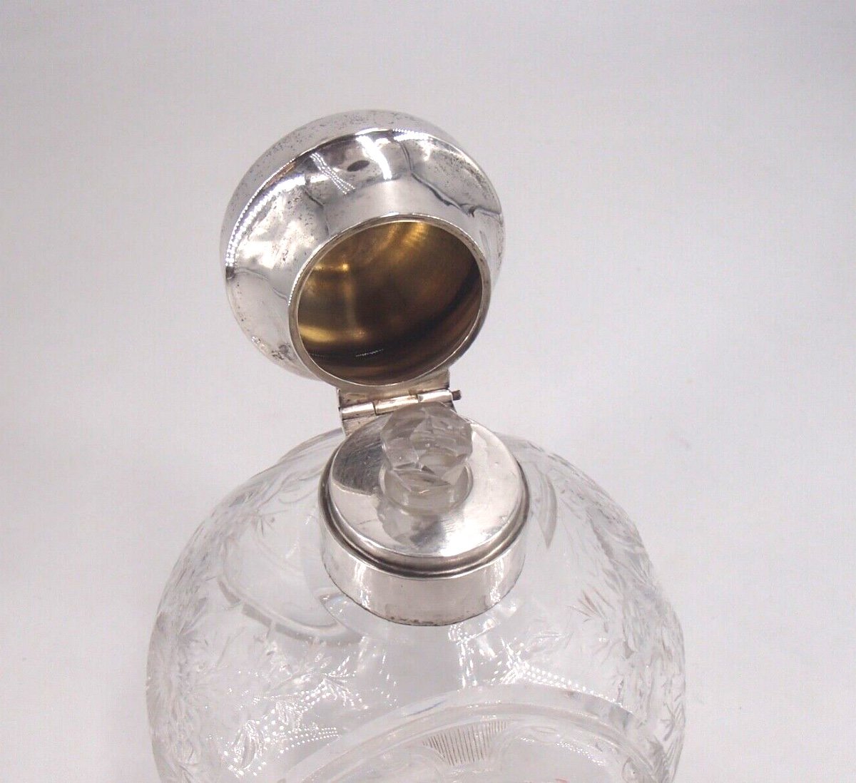 Glass Toilet Flask And Sterling Silver Stopper-photo-4