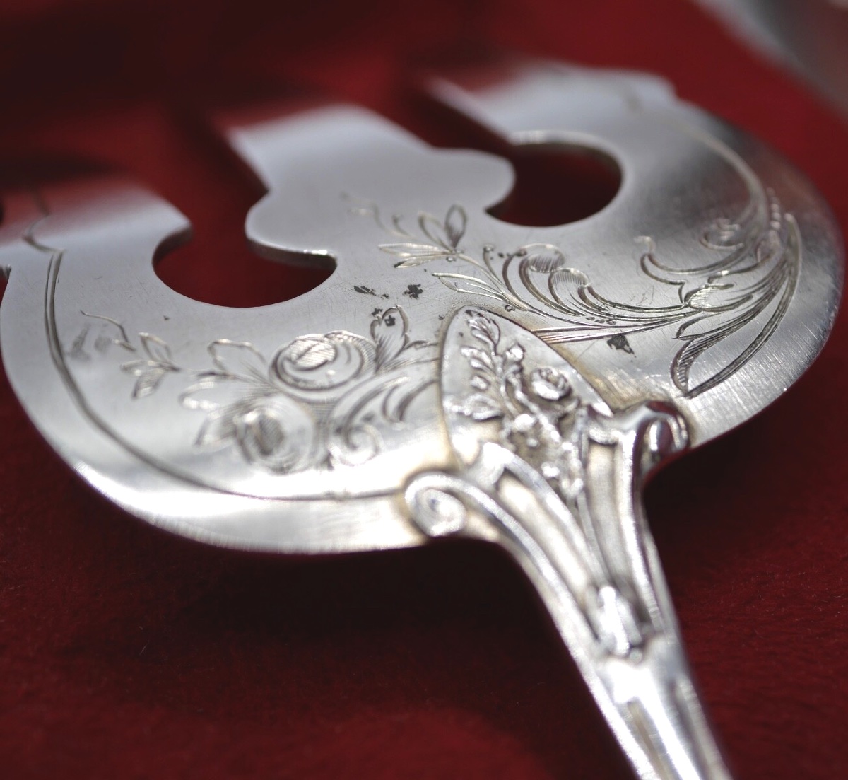 Solid Silver Fish Serving Cutlery-photo-5