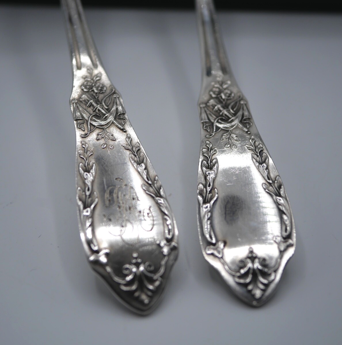 Solid Silver Fish Serving Cutlery-photo-7