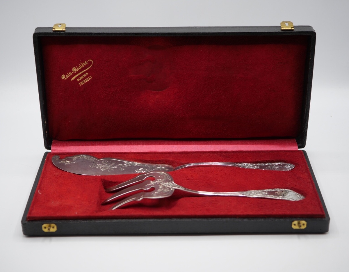 Solid Silver Fish Serving Cutlery